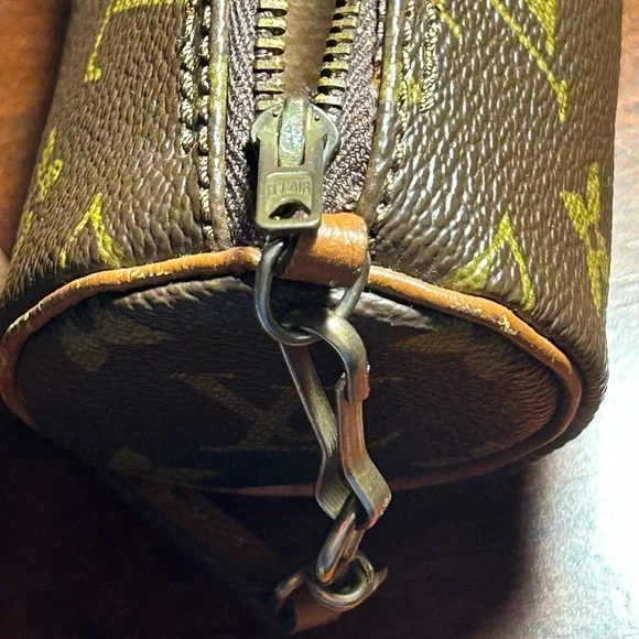 Louis Vuitton Authentic Vintage Mini Papillon EUC Needs new zipper - Picture 8 of 10